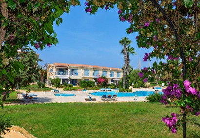 Kato Paphos, Paphos Apartment For Sale | 6197
