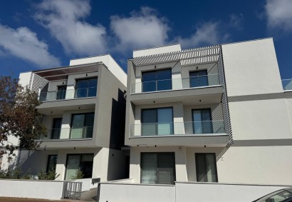 Kato Paphos, Paphos Ground Floor Apartment  For Sale | 6661