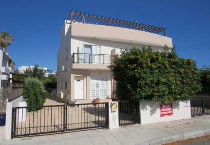 Kato Paphos - Tombs Of the Kings Town House For Sale | 6893