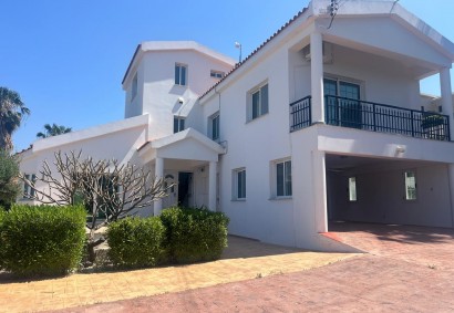 Kissonerga, Paphos Detached Villa For Sale | 6935